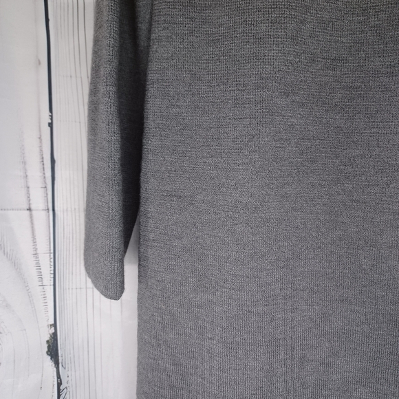 Bloomingdale's Vintage Gray Women's Long Snap Front Sweater 100% Wool NWT - Picture 9 of 15